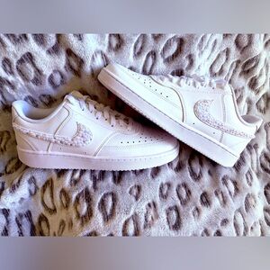 Nike Court Vision low